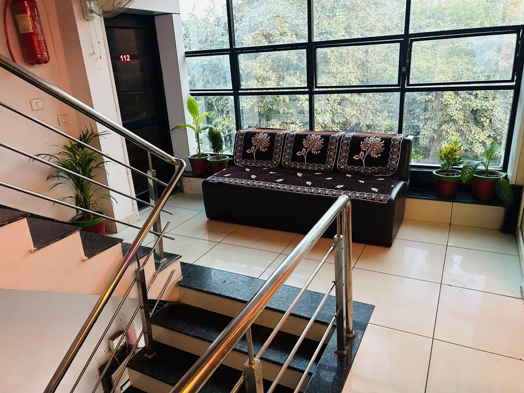 אחמדאבאד Hotel Season מראה חיצוני תמונה